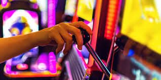Slot game reels and symbols on 29ph gaming platform